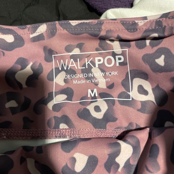 Mauve and pink cheetah workout pants - Picture 4 of 6